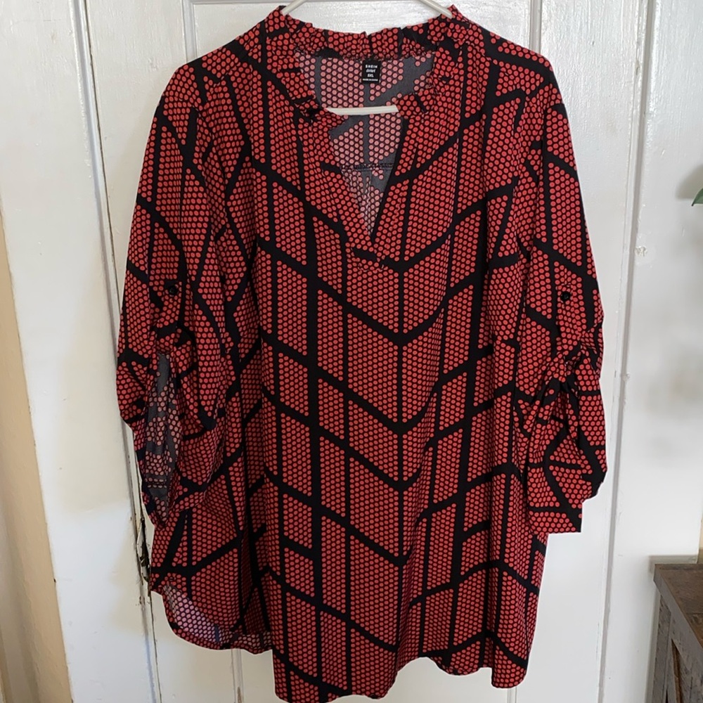 SHEIN Red and Black Geometric Blouse